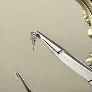 Quetzalli “Cascade” threadless end in solid white gold